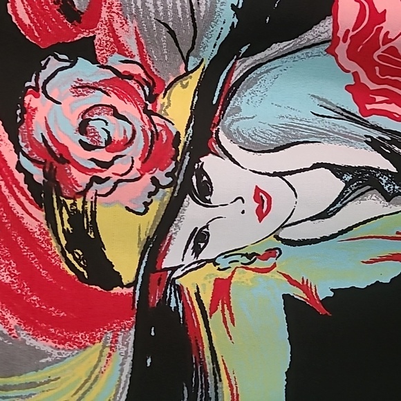 Valentina Rhinestone & Rose's Lady in Red Size M - Picture 8 of 8